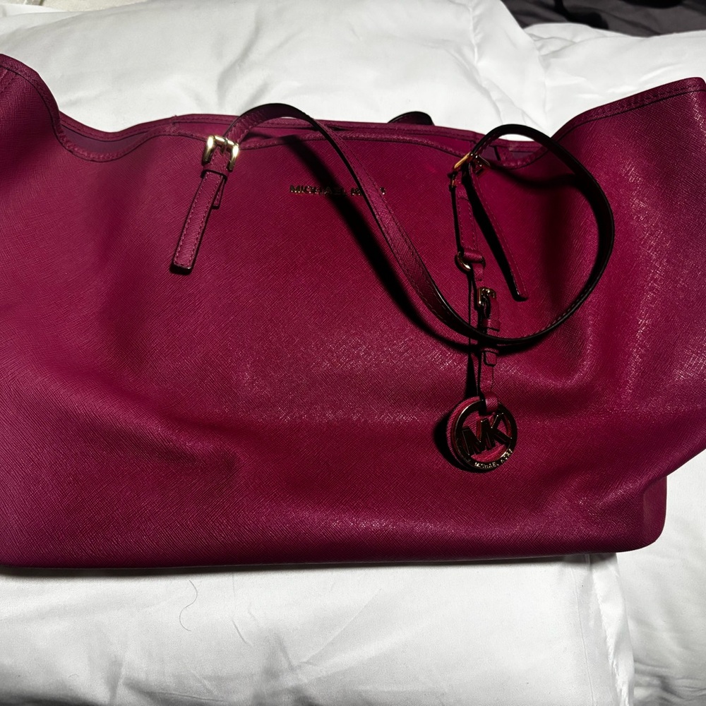 Michael Kors Jet Set Tote Bag - Berry